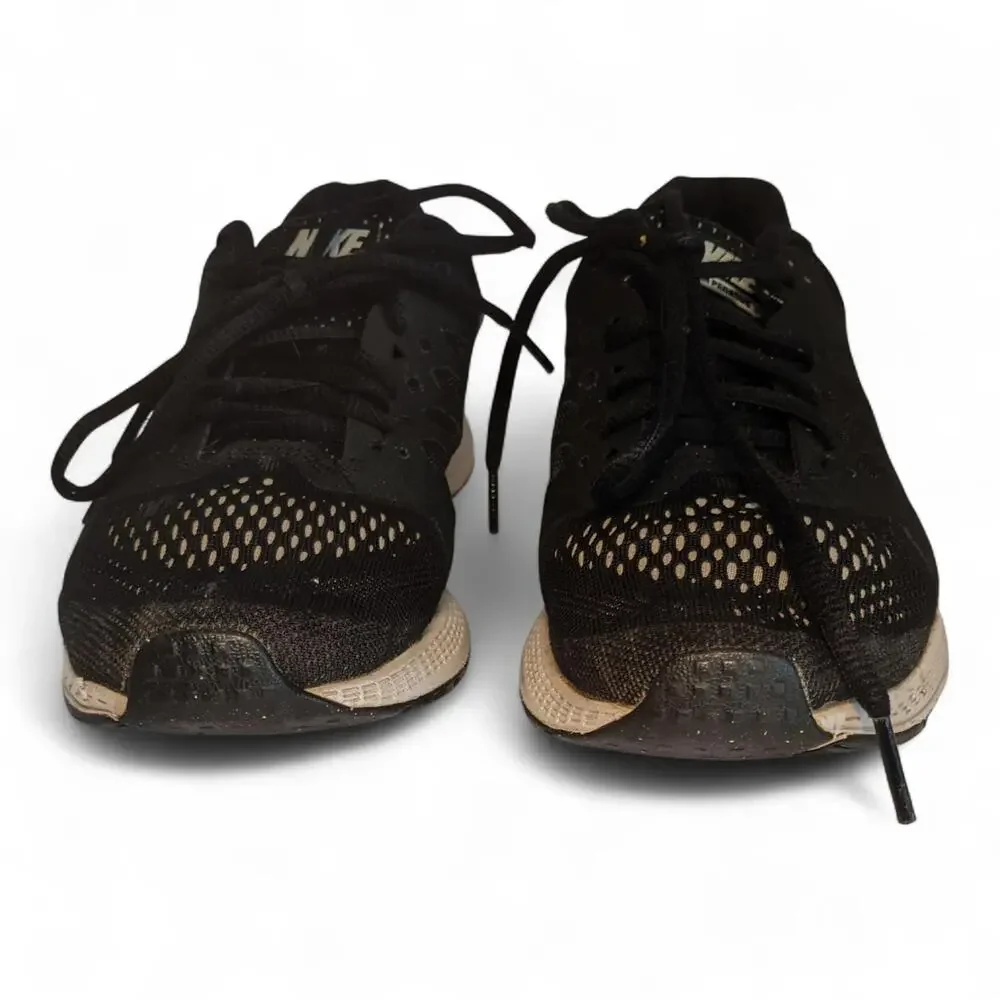 Nike Women's 7.5 Zoom Pegasus Black And White Tennis Shoes